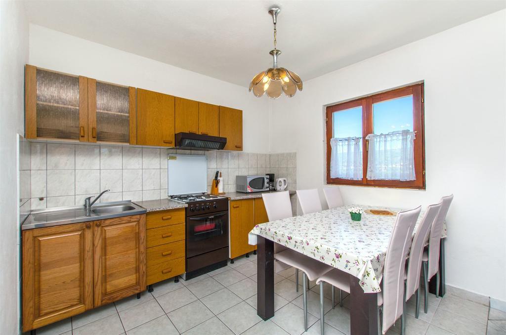 Apartment Mujan Podglavica エクステリア 写真