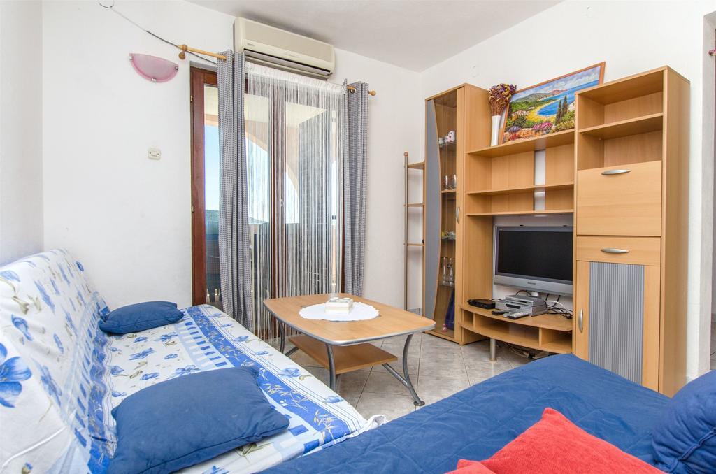 Apartment Mujan Podglavica エクステリア 写真